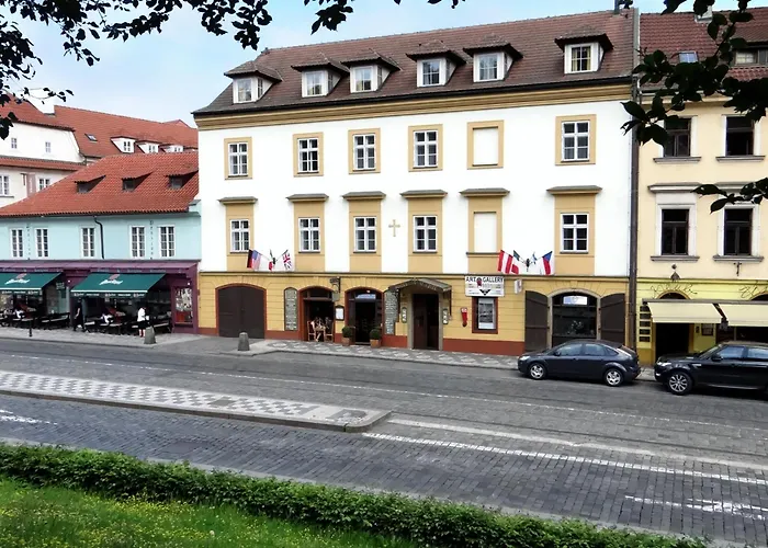 Hotel U Krize Prag